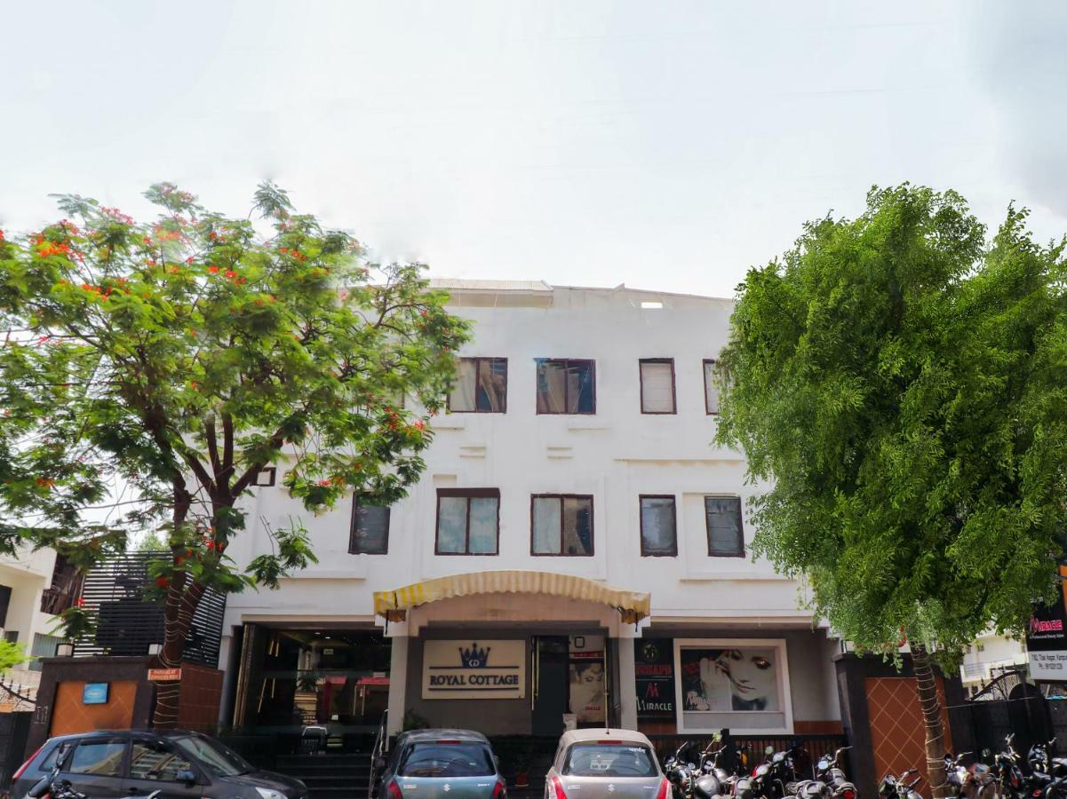 Capital O 46218 Royal Cottage Suite Kanpur Dış mekan fotoğraf